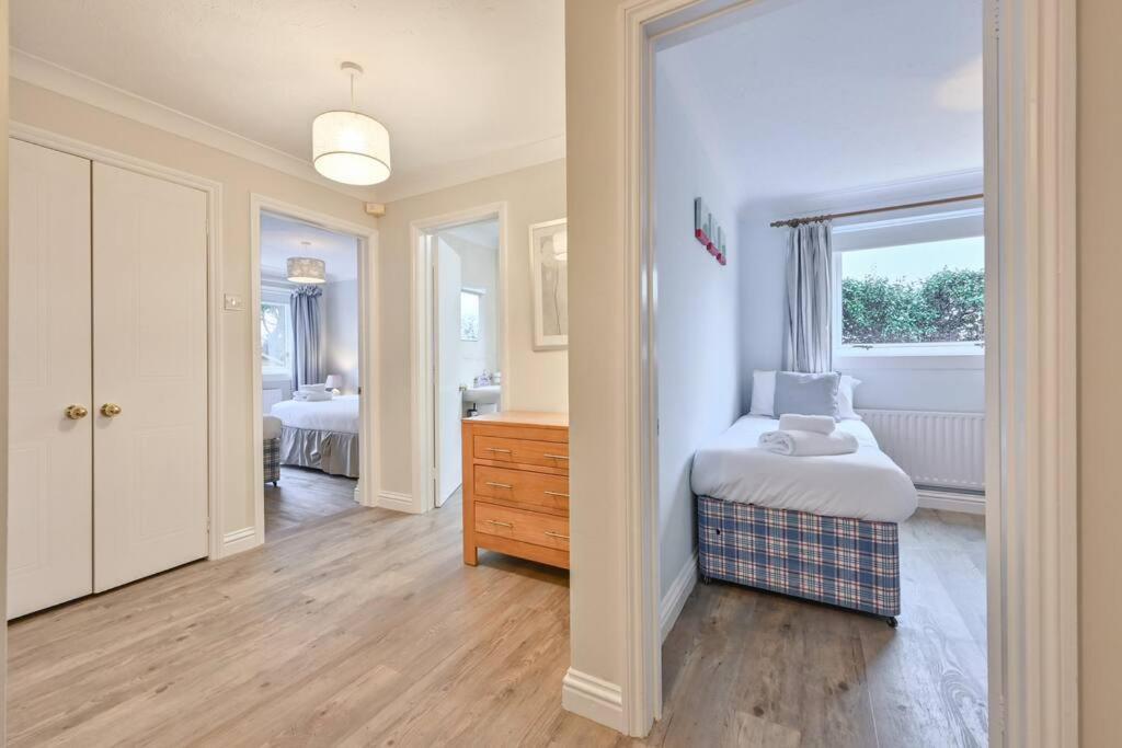Spacious Sandbanks Apartment Near Beach And Bars With Free Parking Poole Luaran gambar